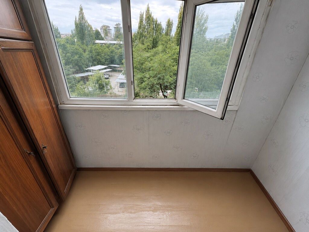 1 комната, 31 м², 8 мкр 104 серия, 4 этаж, Старый ремонт: фото 5