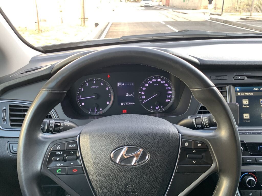 Hyundai Sonata: 2017 г., 2 л, Автомат, Бензин, Седан: фото 8