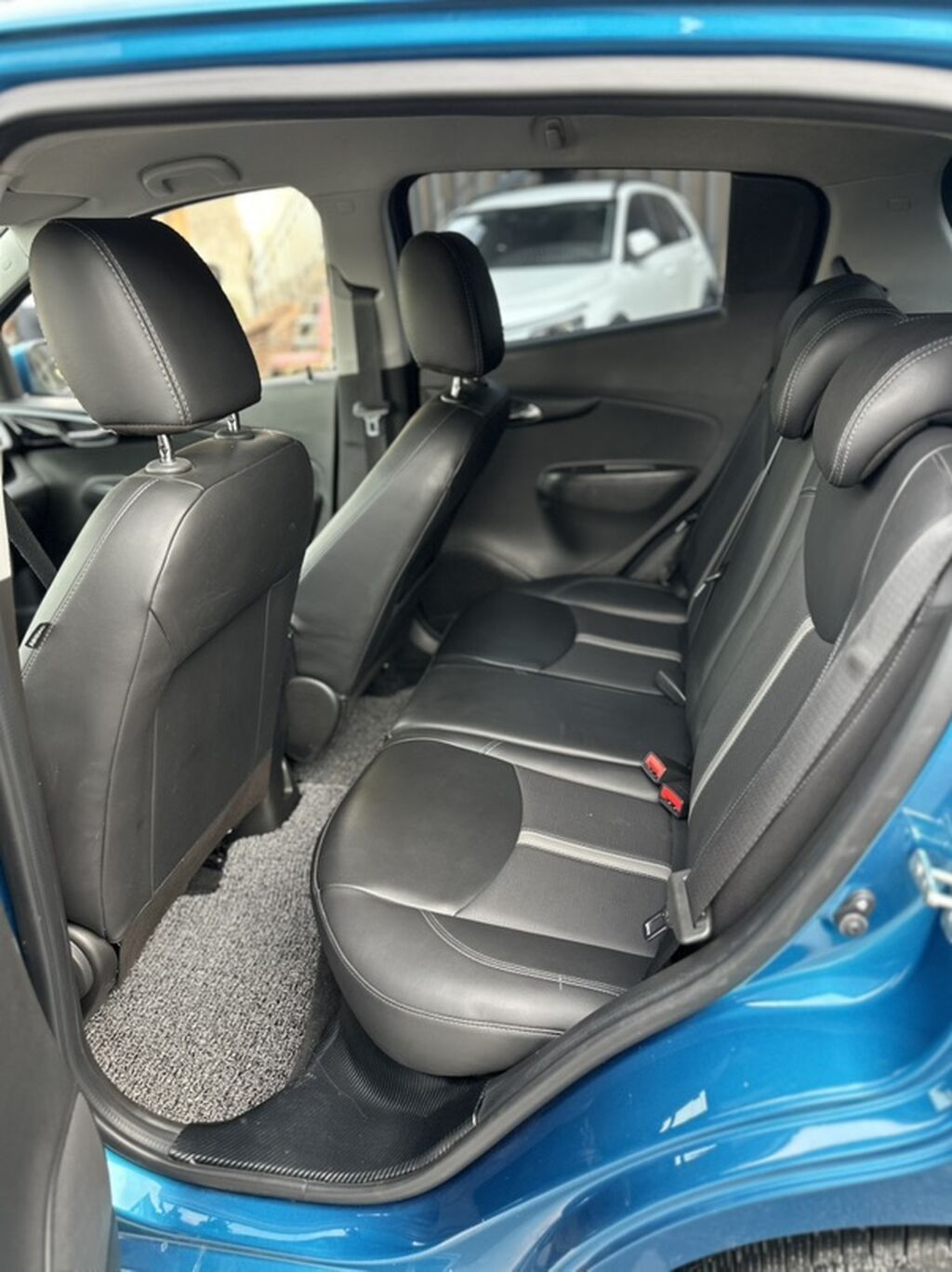 Chevrolet Spark: 2019 г., 1 л, Автомат, Бензин, Хэтчбэк: фото 8