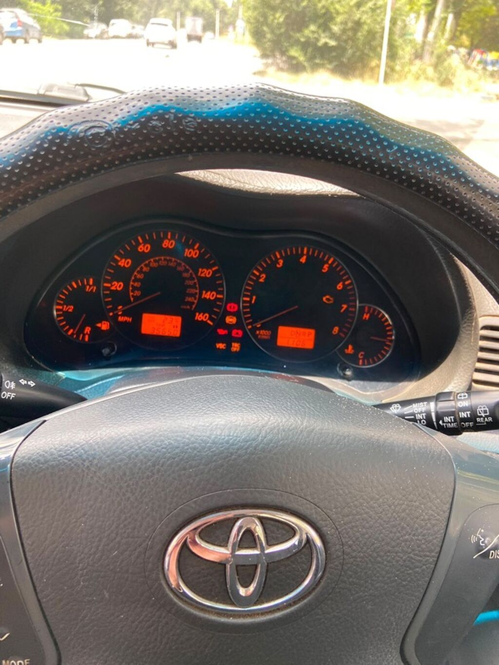 Toyota Avensis: 2004 г., 1.8 л, Автомат, Газ, Седан: фото 2