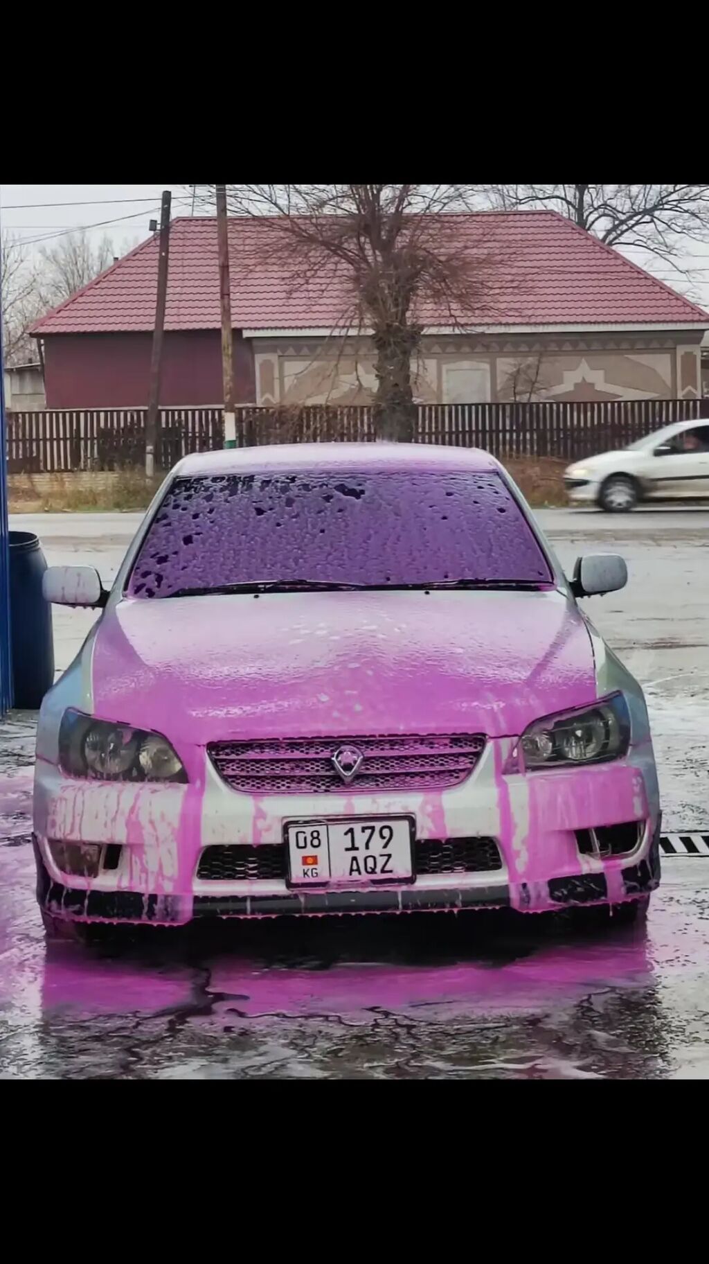 Toyota Altezza: 2003 г., 2 л, Автомат, Бензин, Седан — фото 8