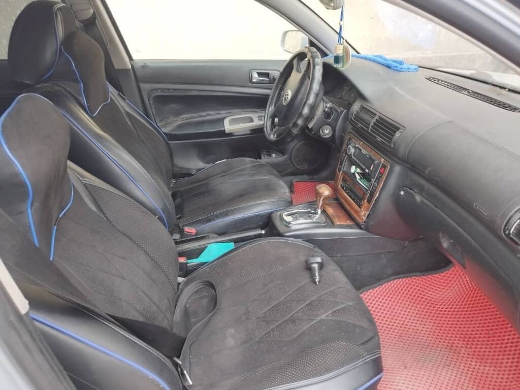 Volkswagen Passat: 2001 г., 2.6 л, Автомат, Бензин, Седан: фото 6