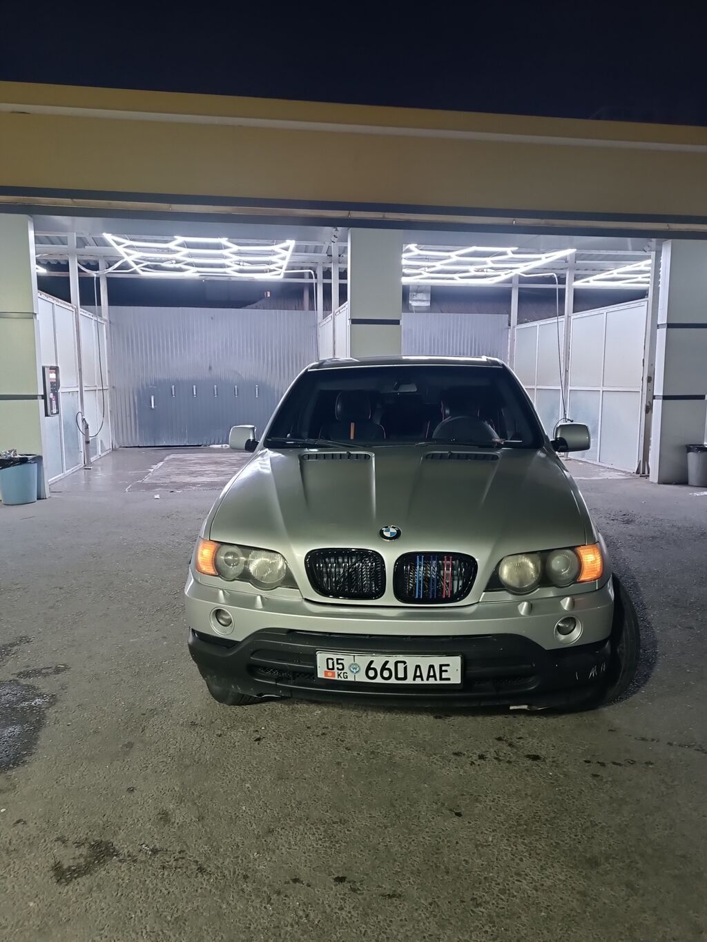 BMW X5: 2002 г., 3 л, Автомат, Бензин, Кроссовер: фото 1