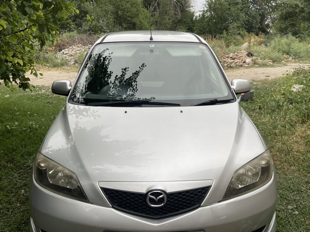 Mazda Demio: 2003 г., Автомат, Бензин, Хэтчбэк — фото 3