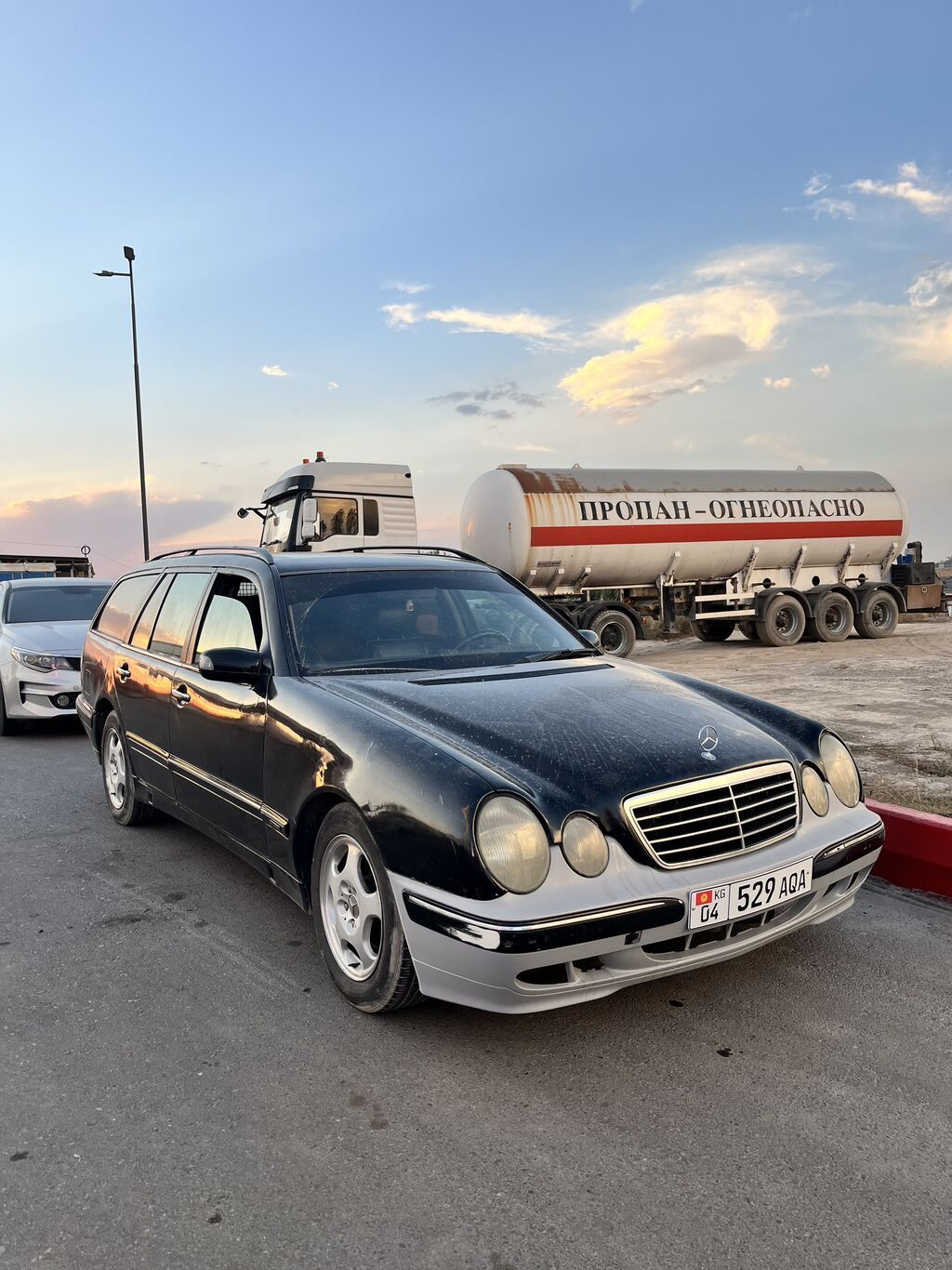 Mercedes-Benz E-Class: 2000 г., 2.6 л, Автомат, Газ, Универсал: фото 6
