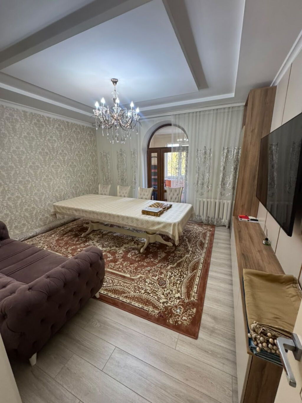 3 комнаты, 74 м², Моссовет Сталинка, 3 этаж, Евроремонт: фото 1