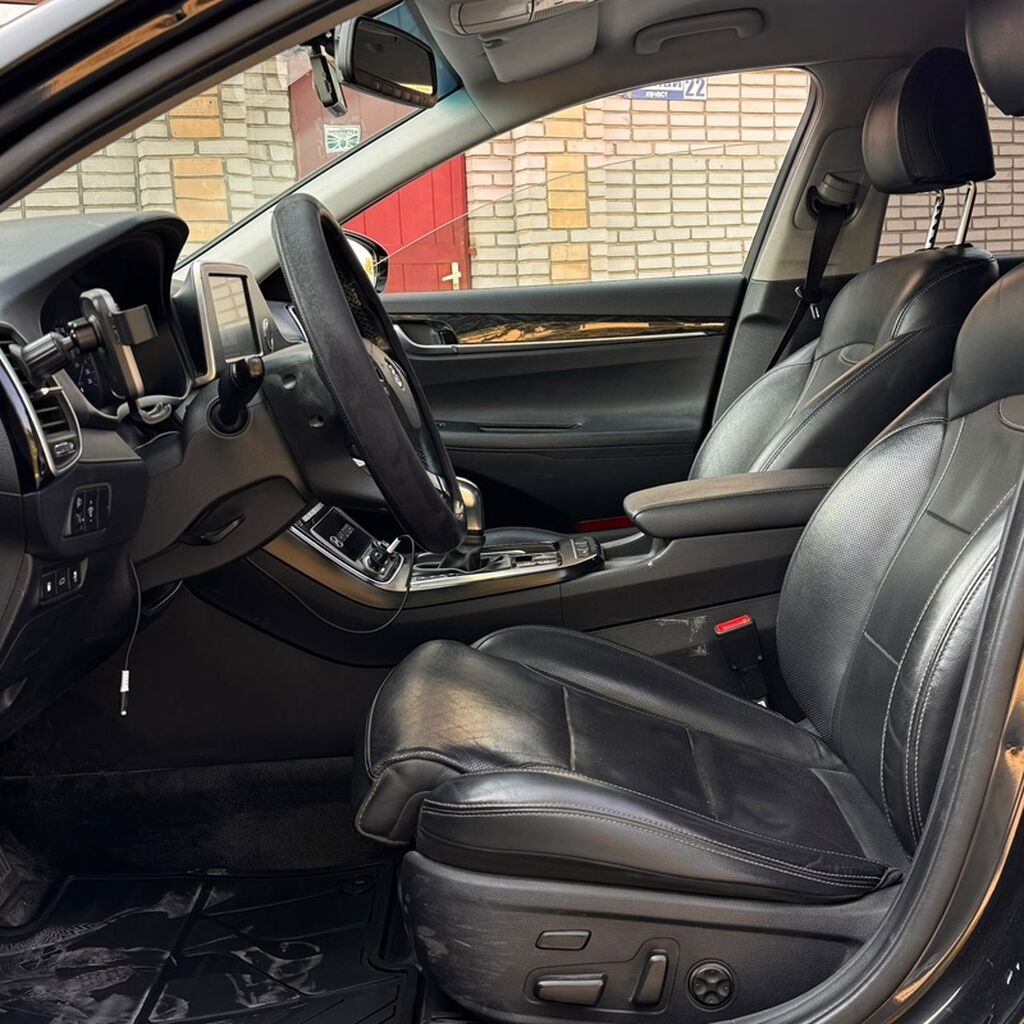 Hyundai Grandeur: 2019 г., 3 л, Автомат, Газ, Седан: фото 5