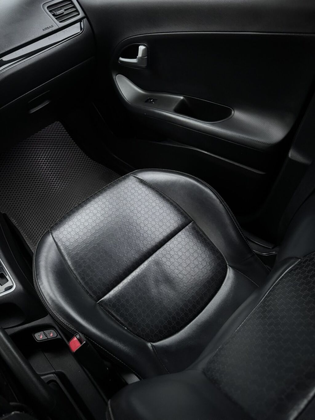 Kia Morning: 2015 г., 0.1 л, Автомат, Бензин, Хэтчбэк: фото 5