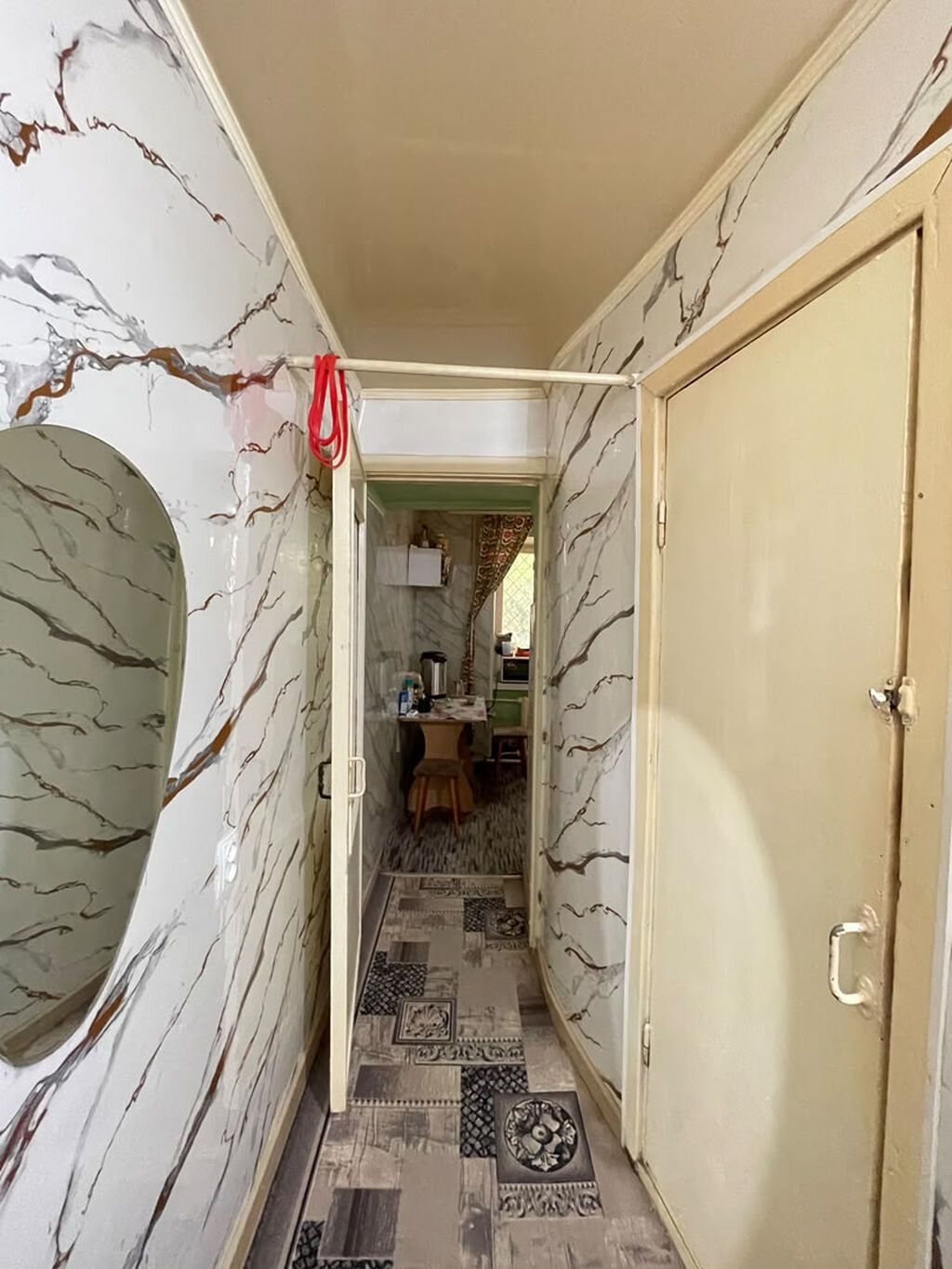 1 комната, 33 м², 8 мкр Индивидуалка, 1 этаж, Косметический ремонт: фото 4