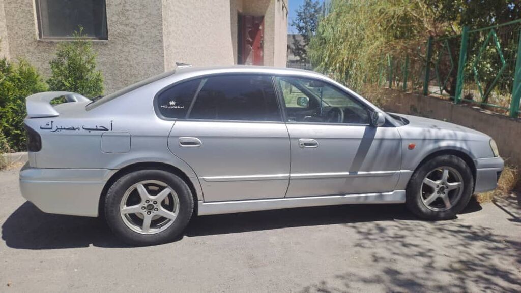 Subaru Legacy: 2001 г., Бензин, Седан: фото 4