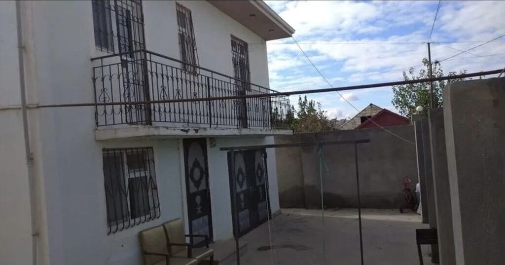6 otaqlı, 200 kv. m, Yeni təmirli
