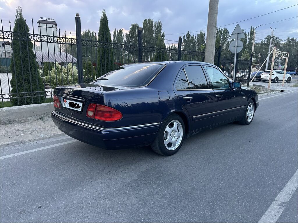 Mercedes-Benz E-Class: 1999 г., 2.4 л, Автомат, Бензин, Седан: фото 4