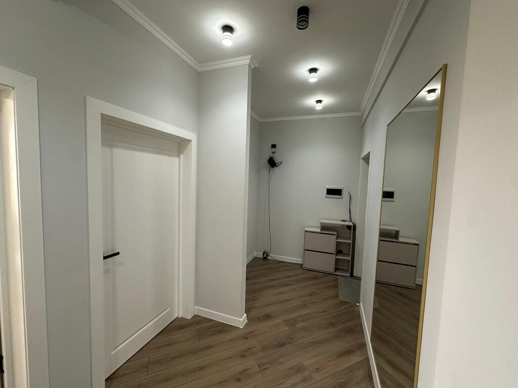 1 комната, 42 м², Асанбай мкр Элитка, 7 этаж, Евроремонт: фото 8
