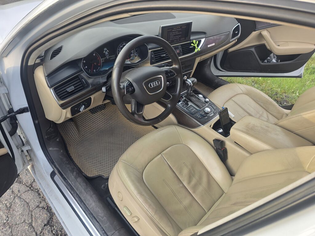 Audi A6: 2013 г., 3 л, Автомат, Бензин, Седан: фото 7