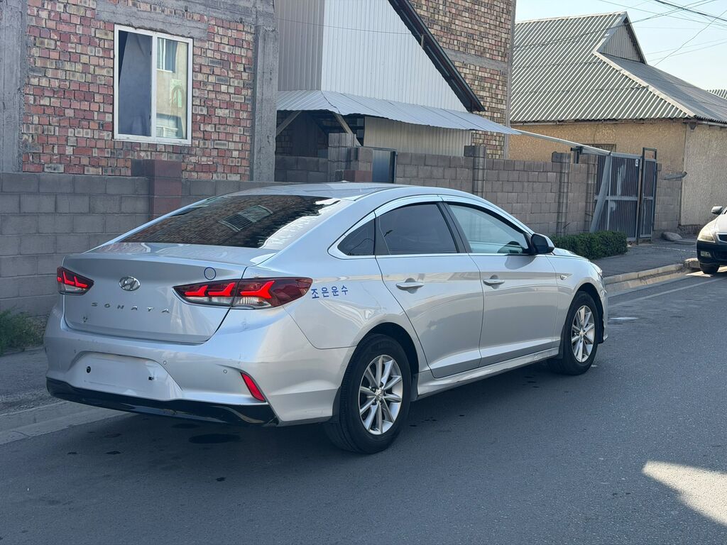 Hyundai Sonata: 2019 г., 2 л, Автомат, Газ, Седан: фото 5
