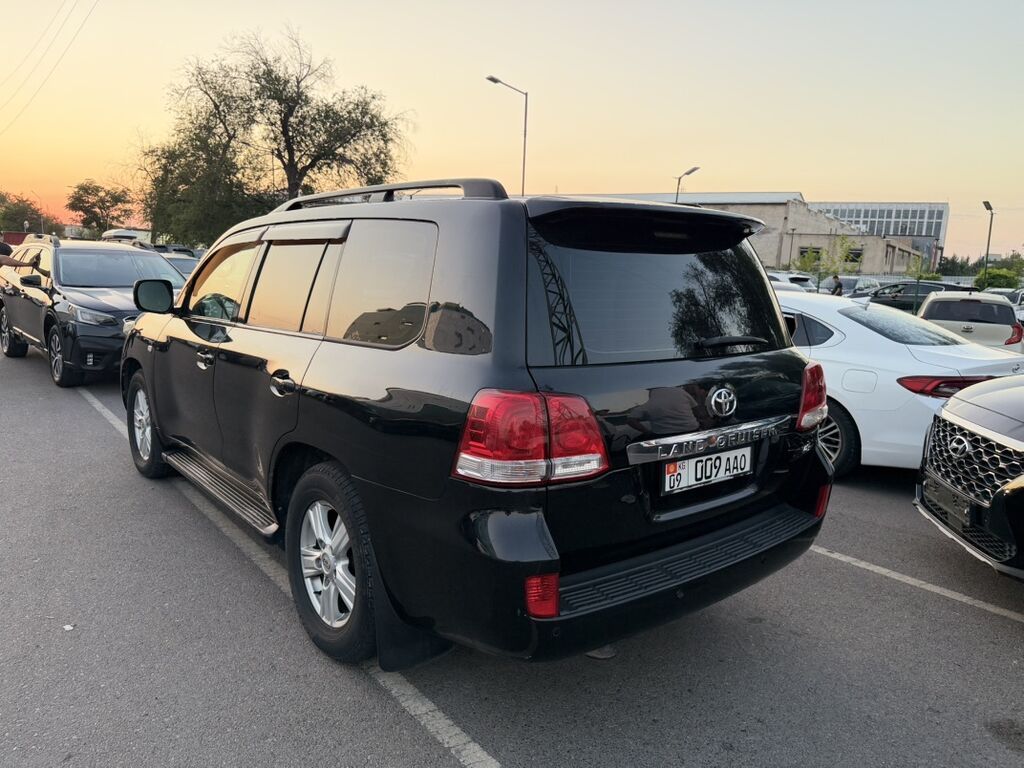 Toyota Land Cruiser: 2007 г., 4.7 л, Автомат, Газ, Внедорожник: фото 4