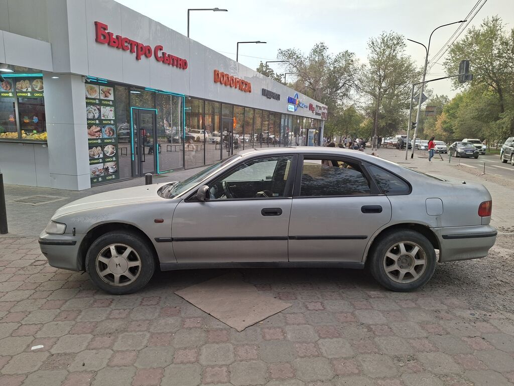 Honda Accord: 1995 г., 2 л, Автомат, Бензин, Седан: фото 4