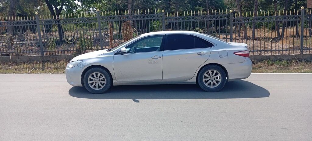 Toyota Camry: 2017 г., 2.5 л, Автомат, Бензин, Седан: фото 6