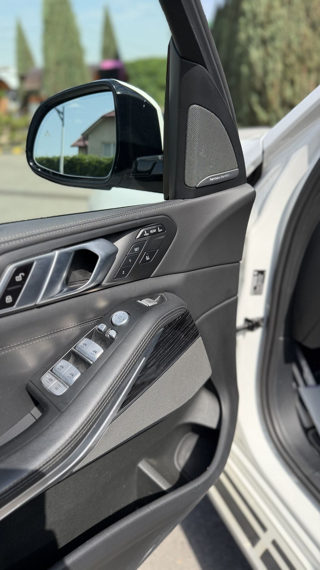 BMW X7: 2022 г., 3 л, Автомат, Бензин, Кроссовер: фото 7