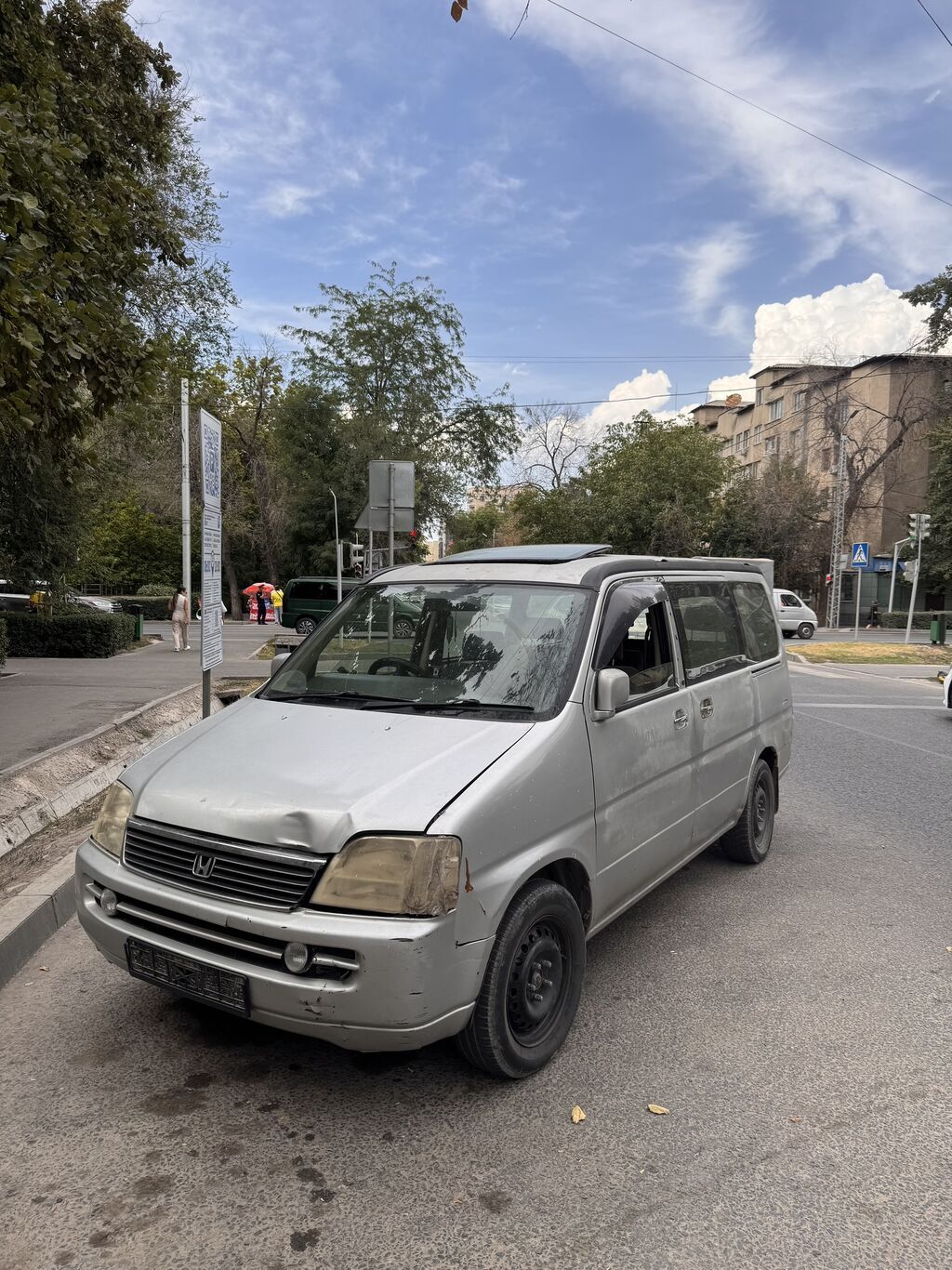 Honda Stepwgn: 1999 г., 2 л, Автомат: фото 3