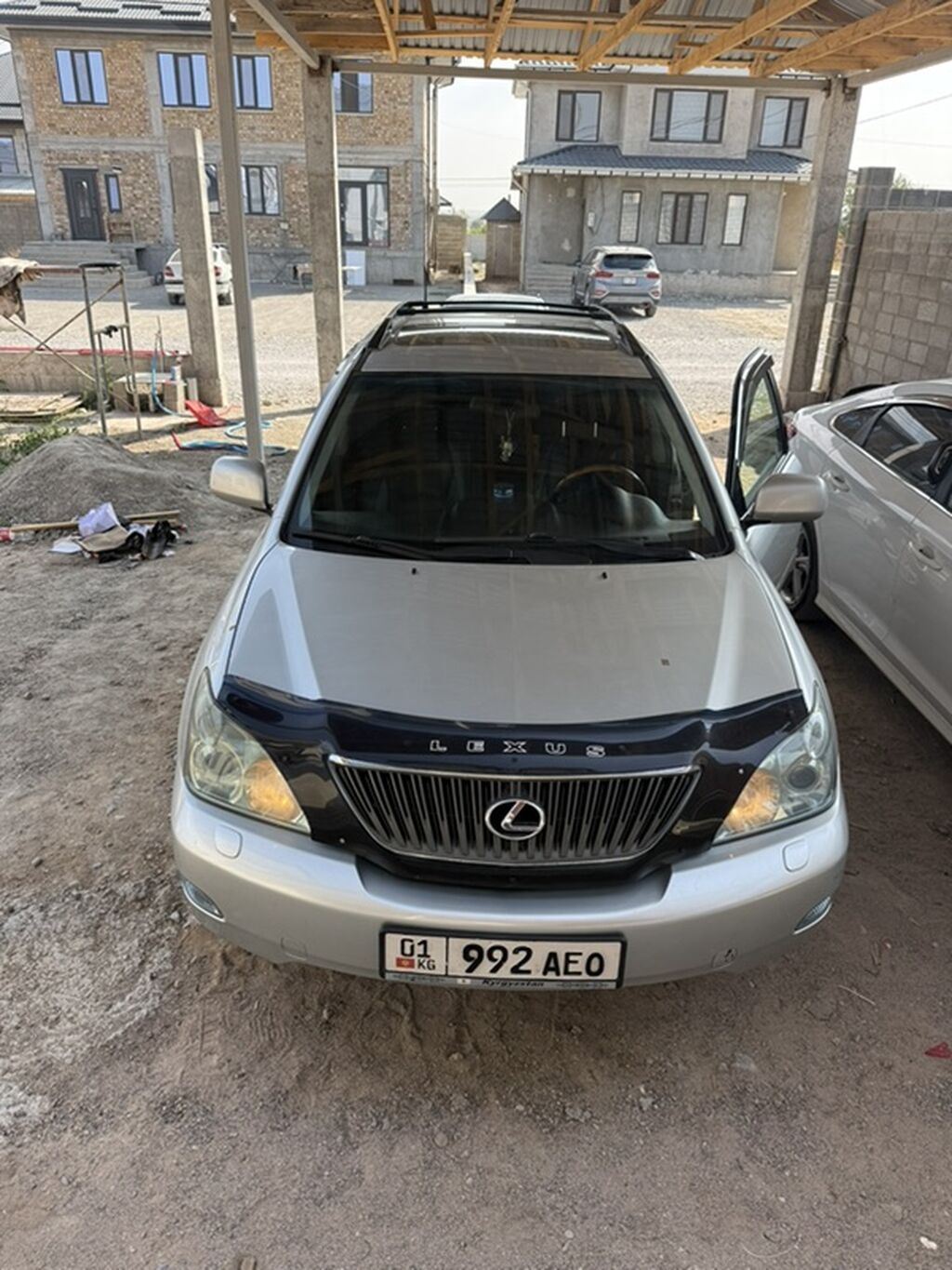 Lexus RX: 2004 г., 3.3 л, Автомат, Бензин, Кроссовер: фото 2