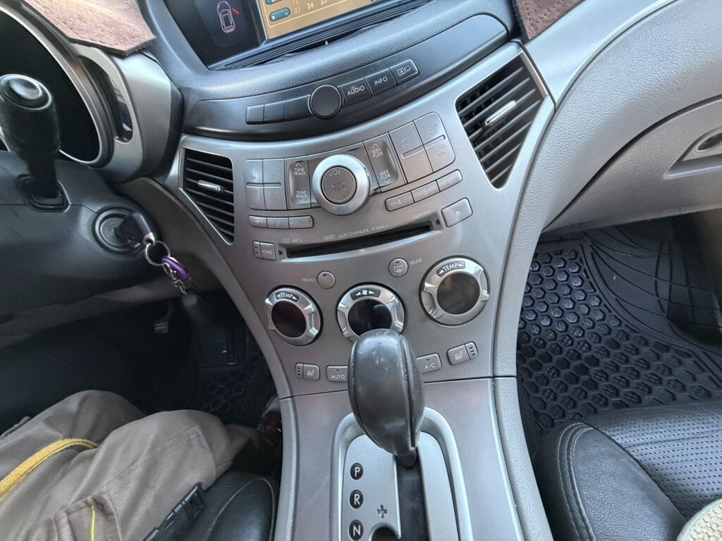 Subaru B9 Tribeca: 2007 г., 3 л, Автомат, Газ, Кроссовер: фото 8
