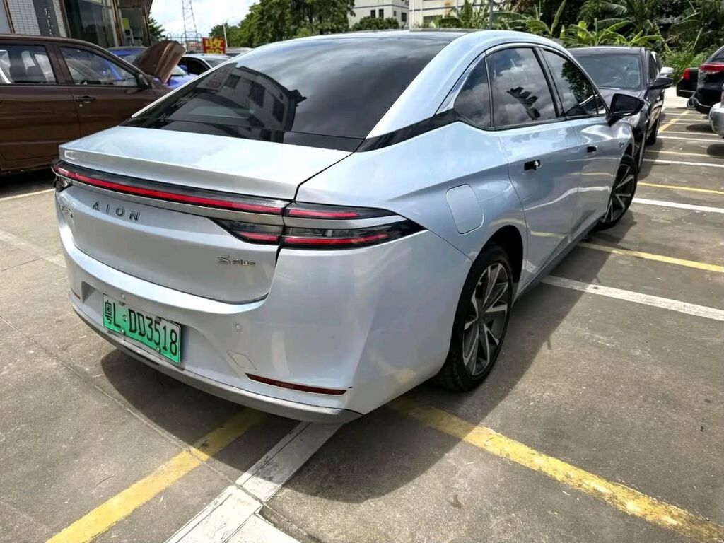 GAC Aion S — электрический седан Основные характеристики: -: фото 3