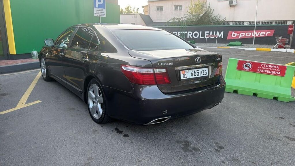 Lexus LS: 2008 г., 4.6 л, Автомат, Бензин, Седан: фото 4