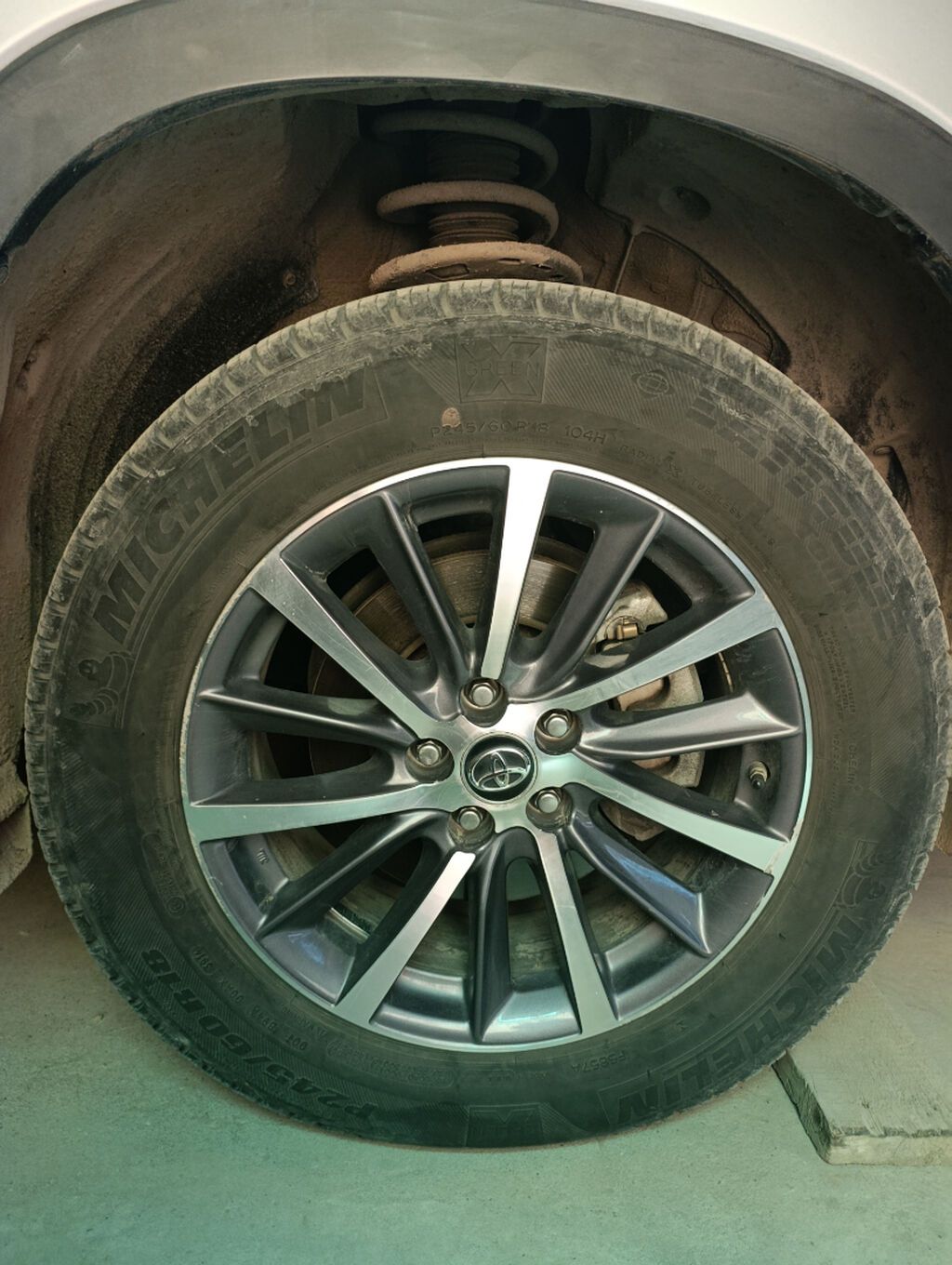Toyota Highlander: 2019 г.