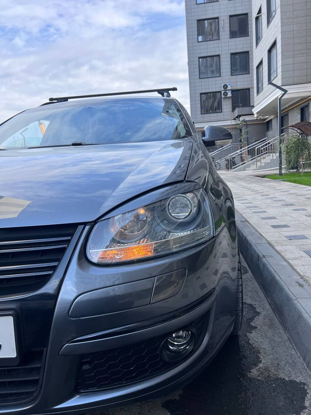 Volkswagen Golf Variant: 2007 г., 1.4 л, Механика, Бензин, Универсал: фото 2