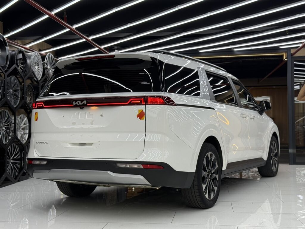 Kia Carnival: 2022 г., 2.2 л, Автомат, Дизель, Минивэн: фото 4