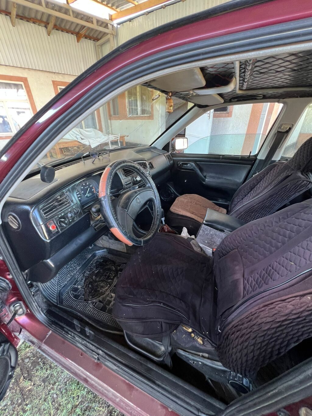 Volkswagen Golf: 1992 г., Хэтчбэк: фото 7
