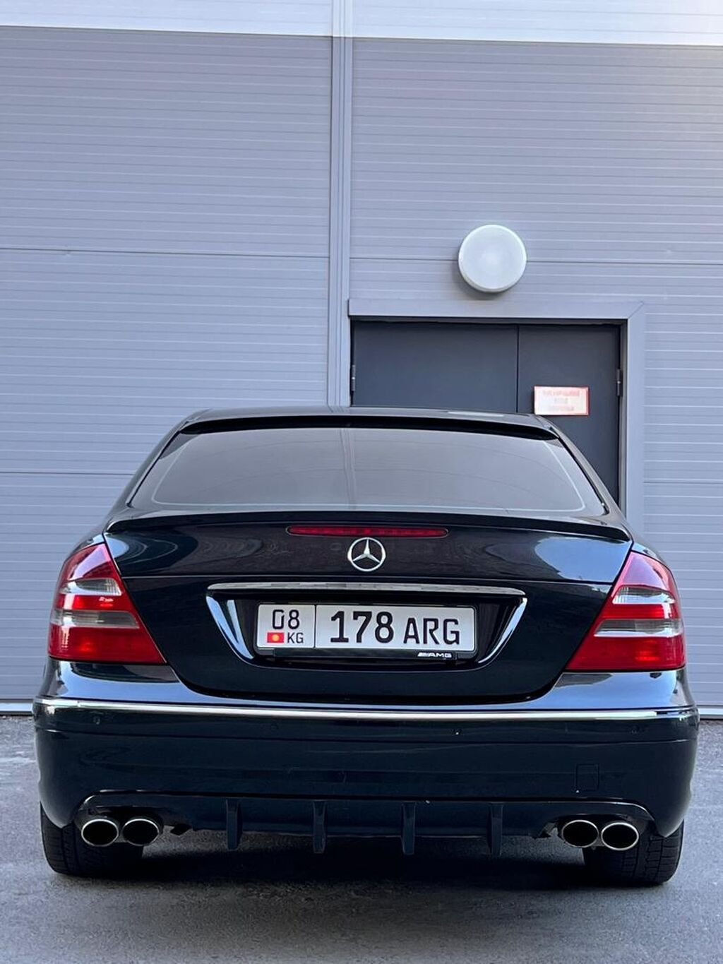 Mercedes-Benz E-Class: 2005 г., Автомат, Бензин, Седан: фото 8
