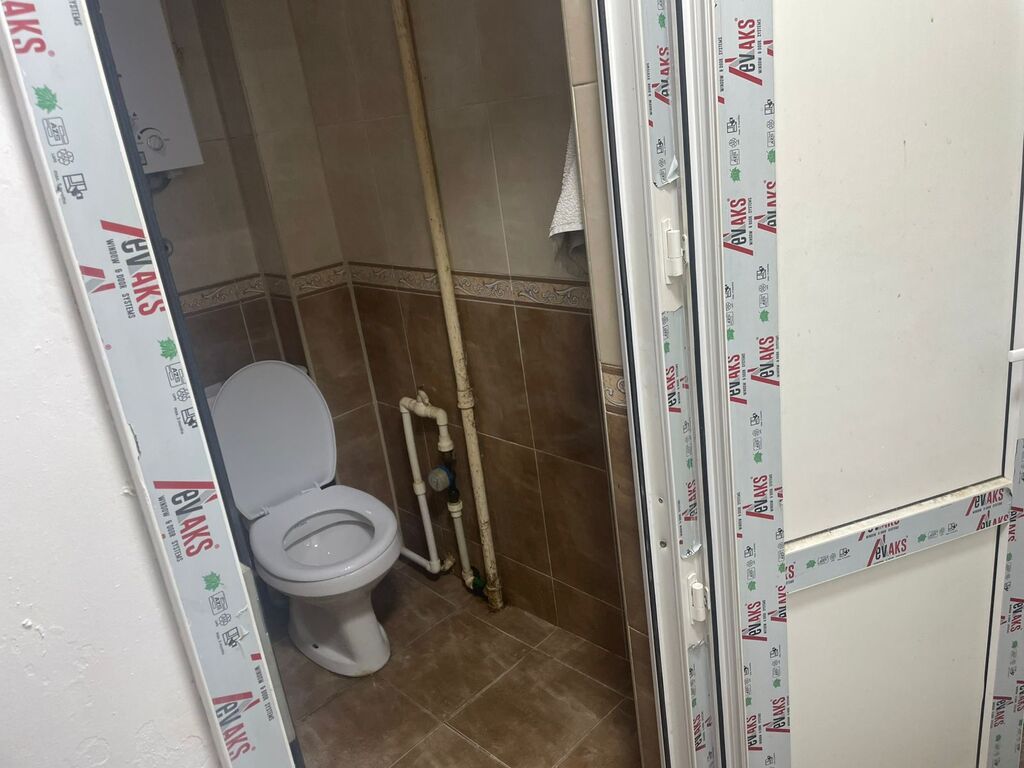 Bakı, 3 otaqlı, Köhnə tikili, m. Nəriman Nərimanov, 47 kv. m