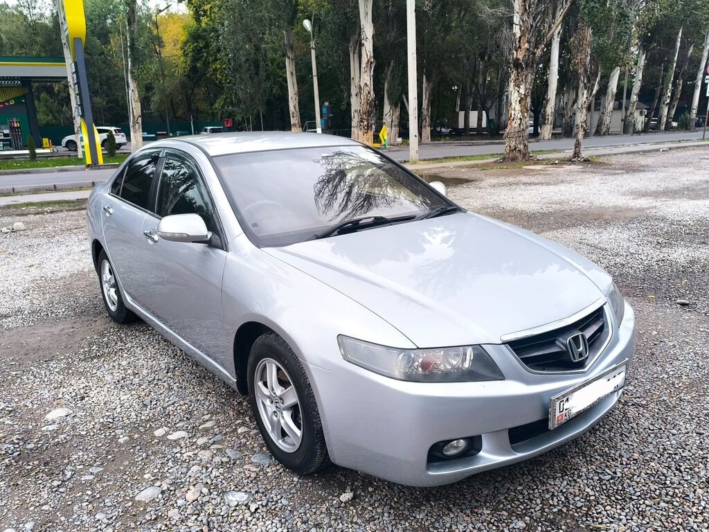 Honda Accord: 2003 г., 2 л, Автомат, Бензин, Седан: фото 8