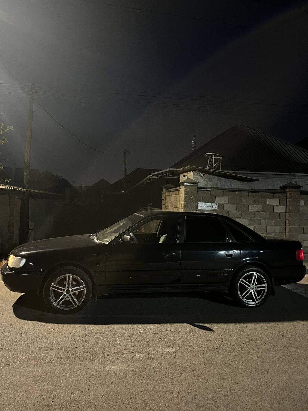 Audi 100: 1994 г., 2 л, Механика, Бензин, Седан: фото 4