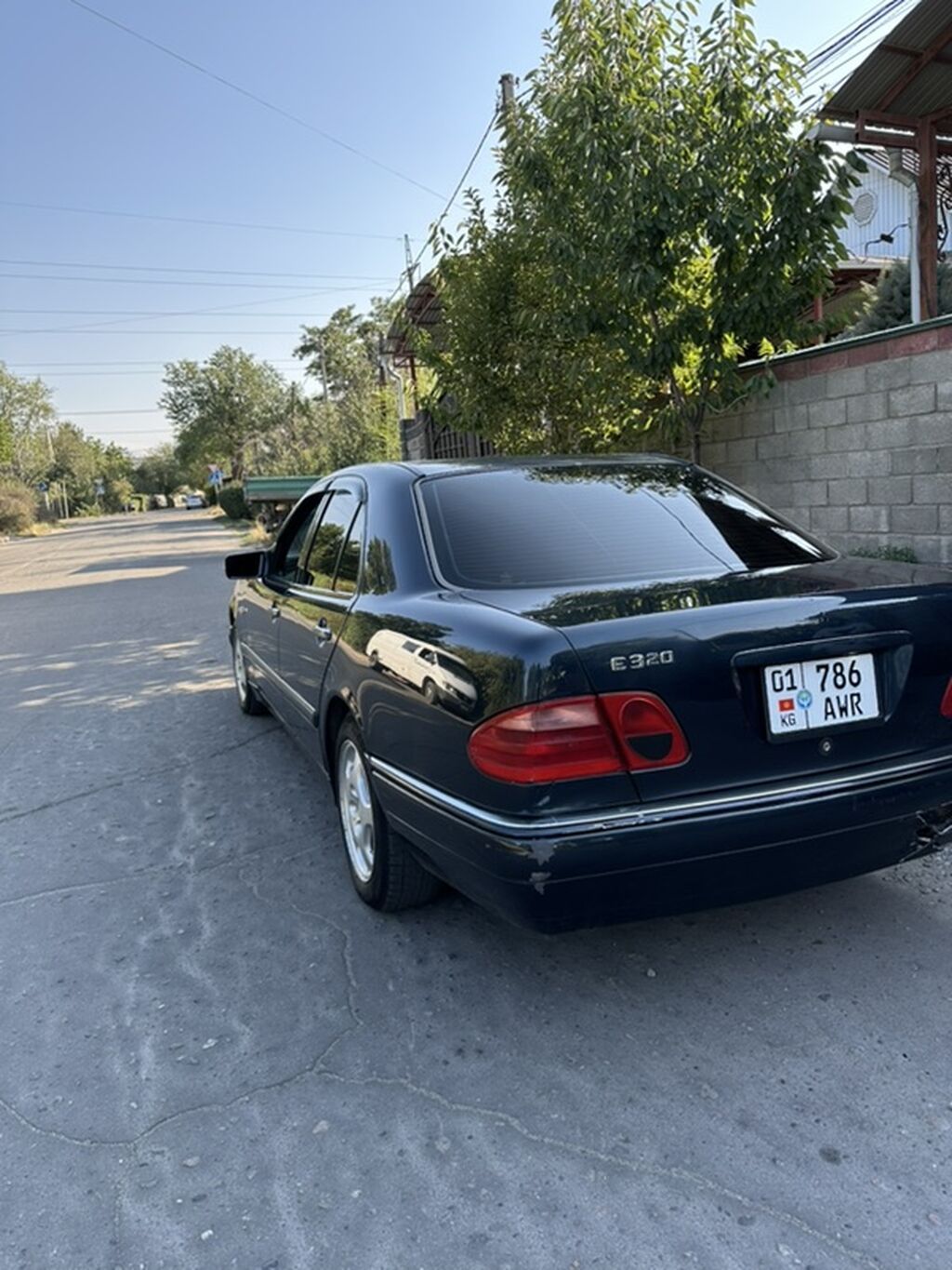 Mercedes-Benz E-Class: 1996 г., 3.2 л, Автомат, Бензин, Седан: фото 3