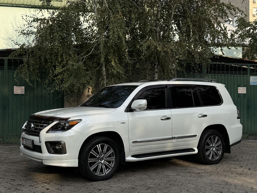 Lexus LX: 2009 г., 5.7 л, Автомат, Газ, Внедорожник: фото 1
