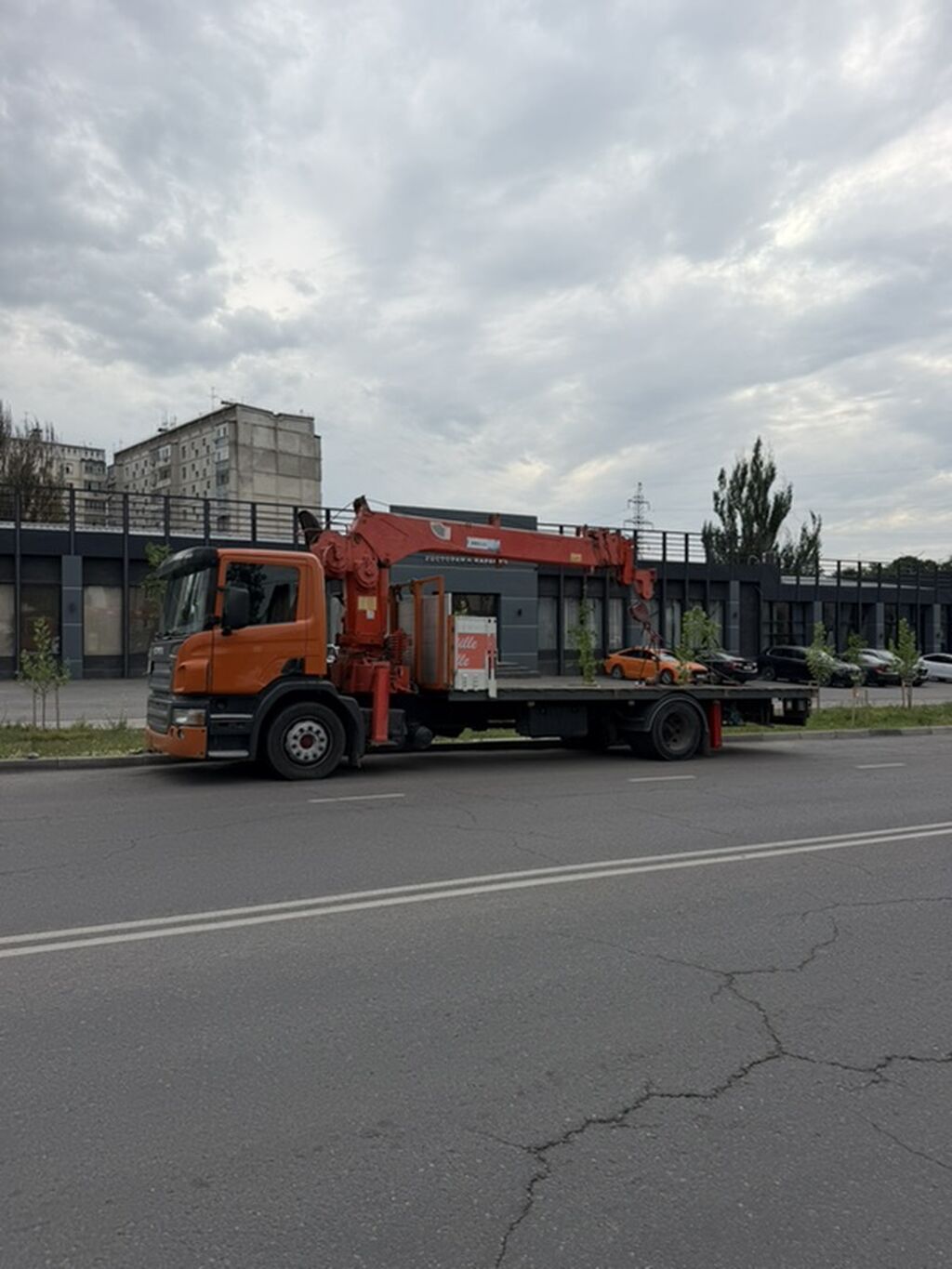 Услуги манипулятора (бортовой кран-манипулятор на базе Scania) -: фото 2