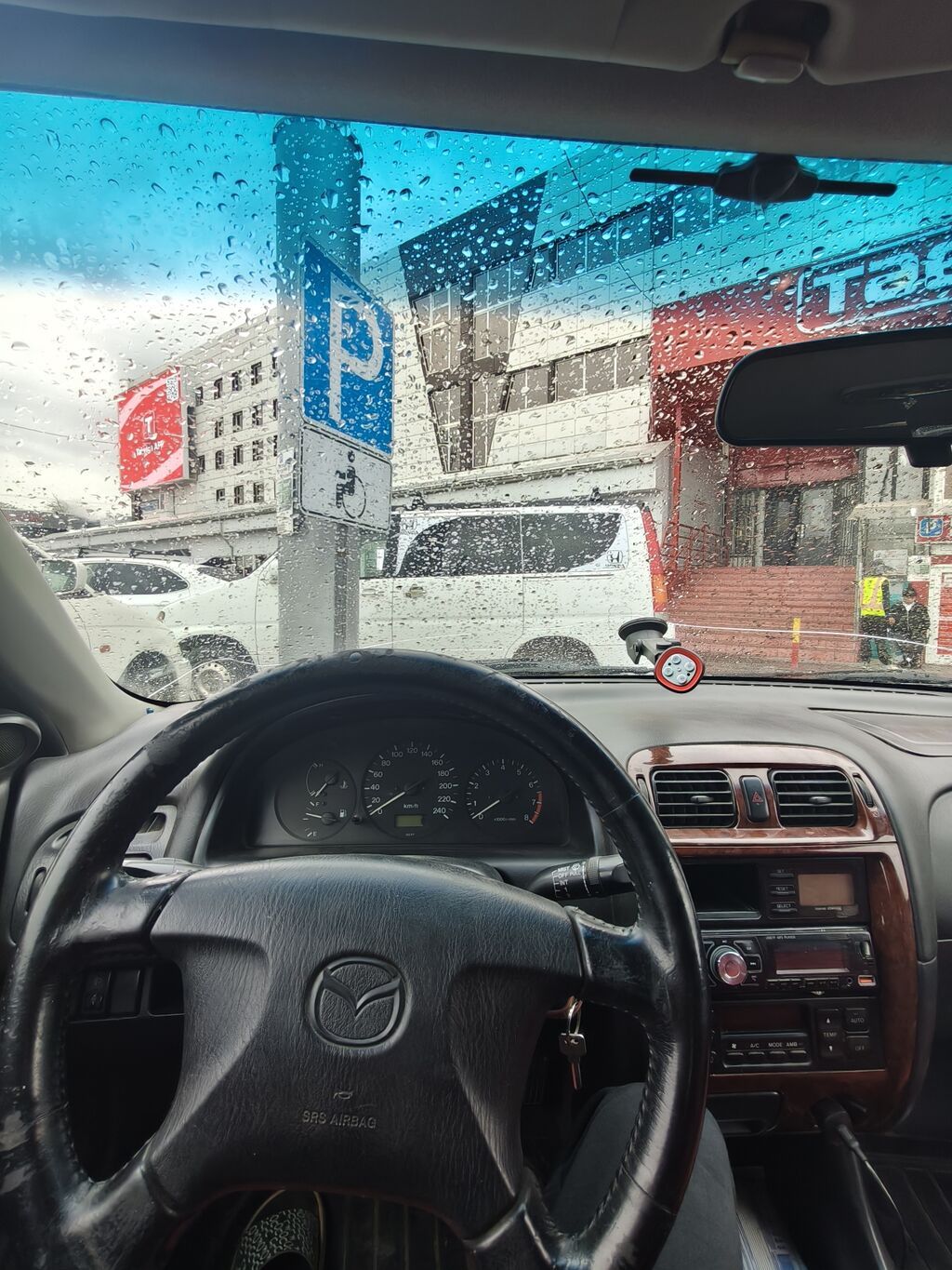 Mazda 626: 1997 г., 2 л, Механика, Бензин, Седан: фото 6