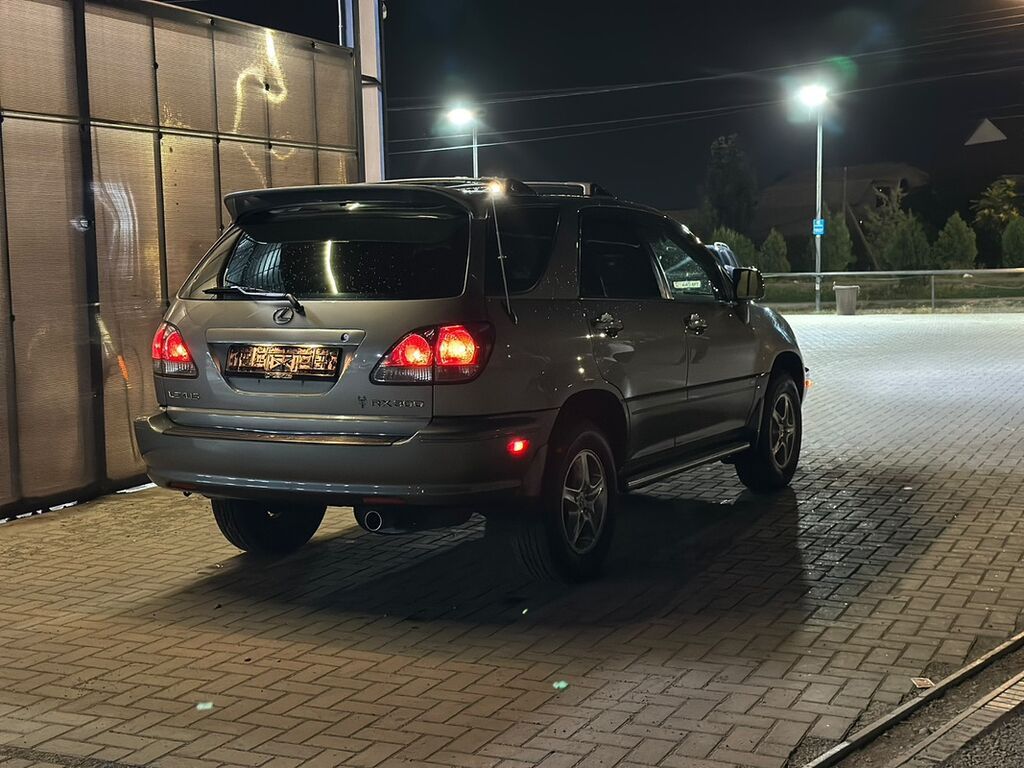 Lexus RX: 2002 г., 3 л, Автомат, Бензин, Кроссовер: фото 7