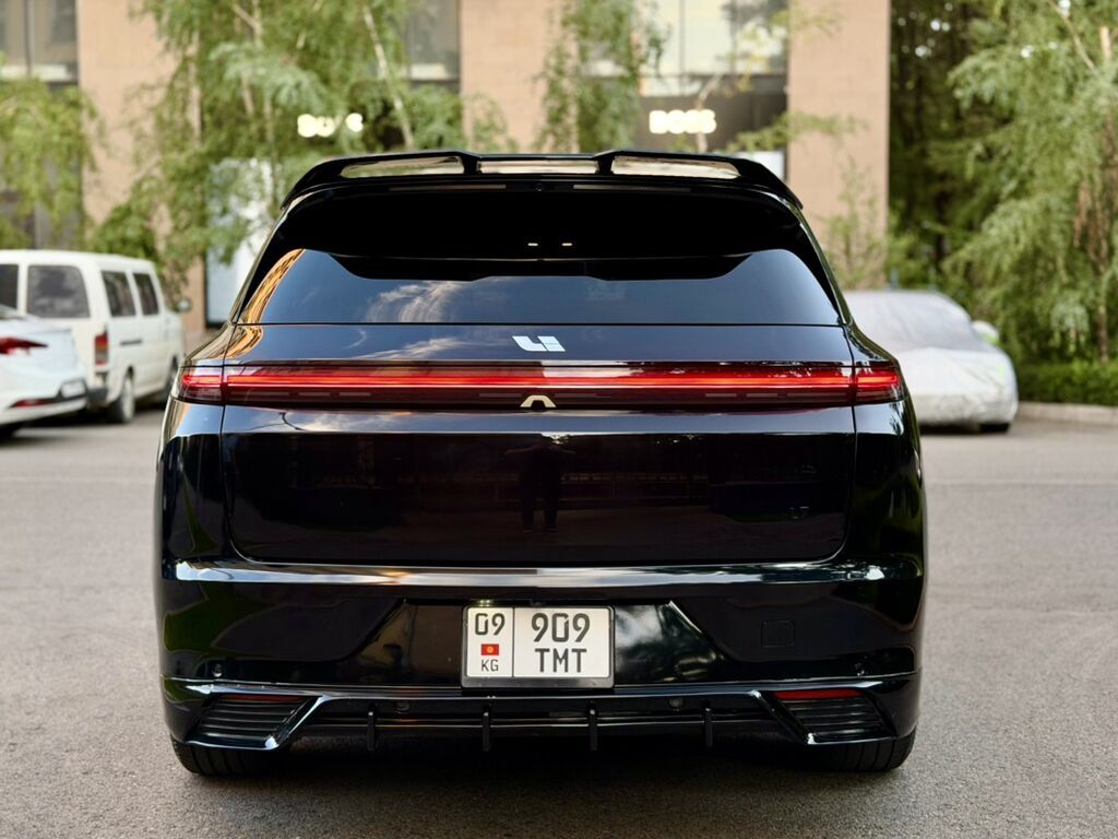 Lixiang L7: 2023 г., 1.5 л, Автомат, Гибрид, Кроссовер: фото 7