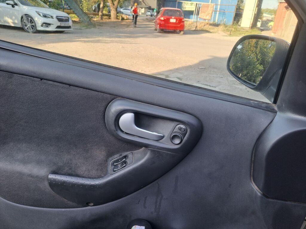 Opel Corsa: 2006 г., 1.2 л, Механика, Бензин, Хэтчбэк: фото 6