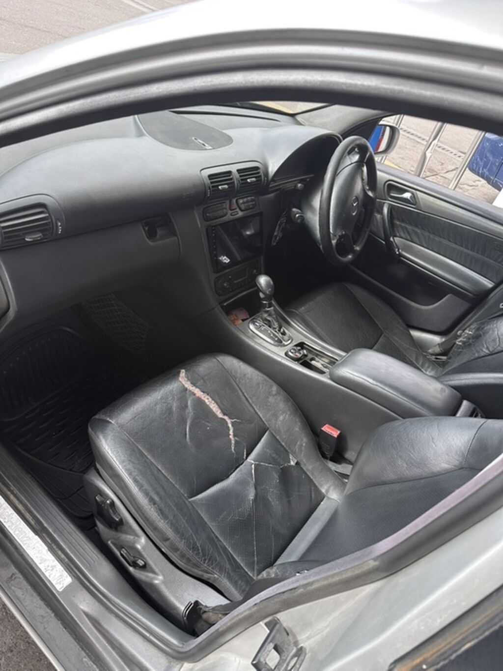 Mercedes-Benz C-Class: 2001 г., 3.2 л, Автомат, Бензин, Седан: фото 5