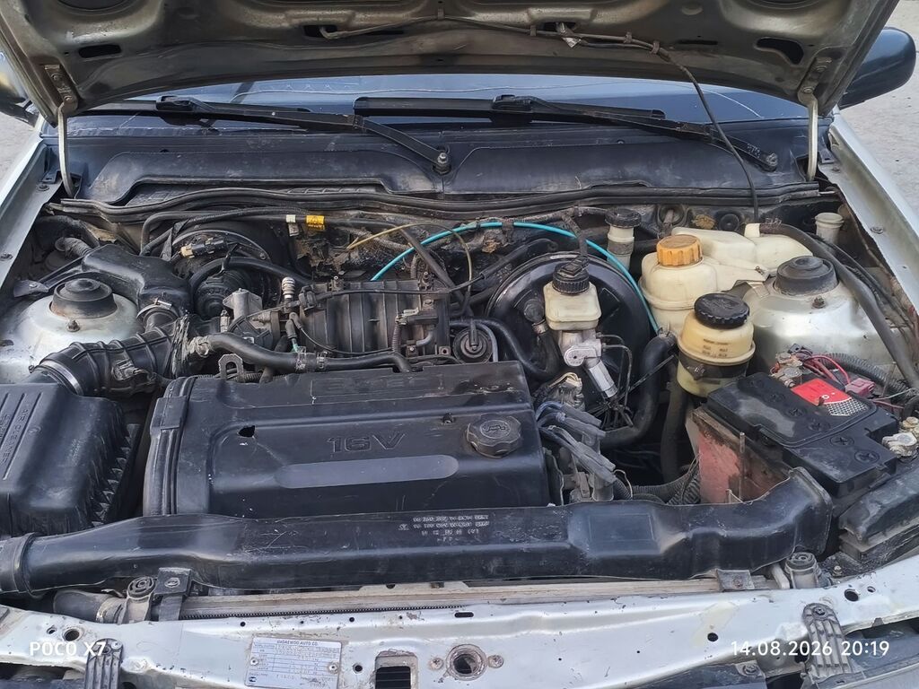 Daewoo Nexia: 2008 г., 1.6 л, Механика, Бензин, Седан: фото 8
