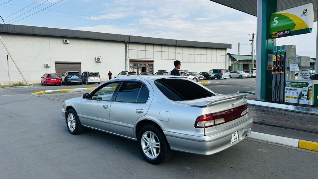 Nissan Maxima: 1998 г., 2.5 л, Автомат, Бензин, Седан: фото 3