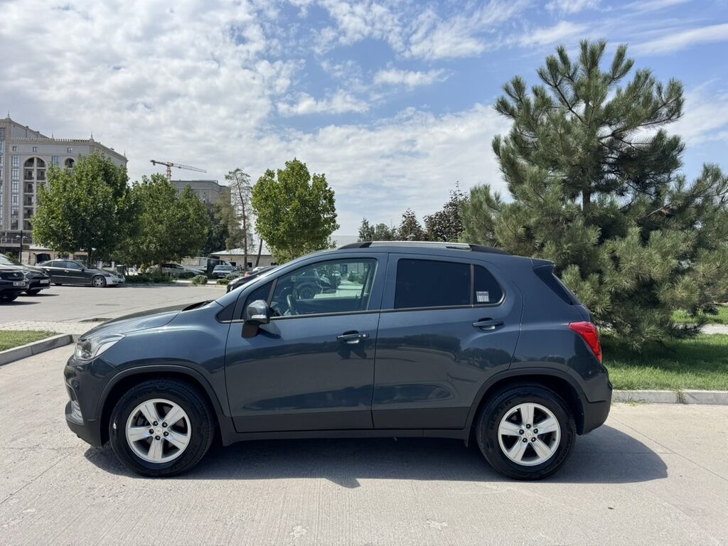 Chevrolet Trax: 2021 г., 1.4 л, Автомат, Бензин, Кроссовер: фото 7
