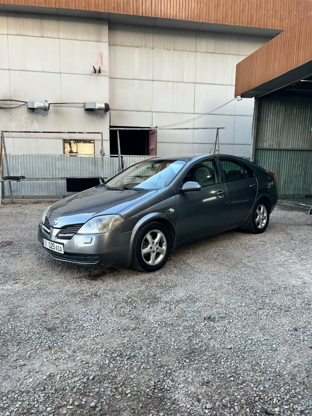 Nissan Primera: 2002 г., 1.8 л, Автомат, Седан: фото 3