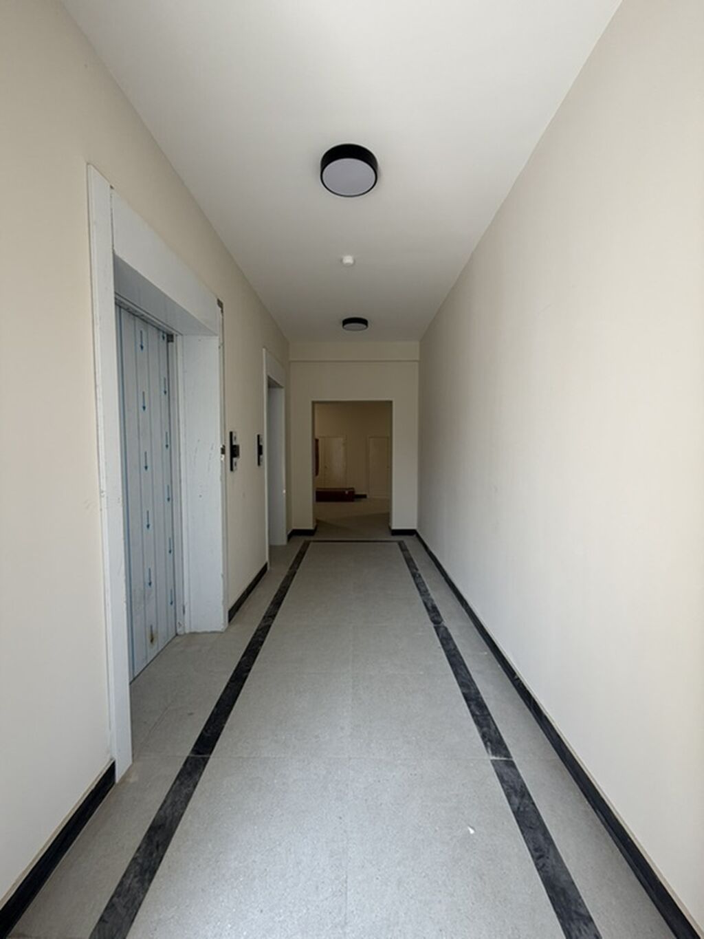 Построен, Элитка, 3 комнаты, 90 м²: фото 8