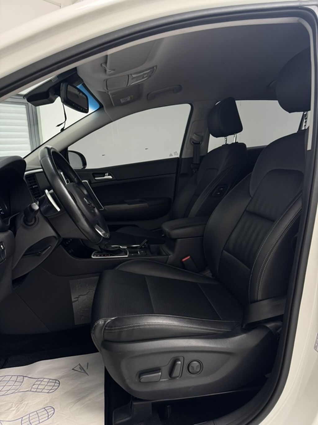 Kia Sportage: 2021 г., 2 л, Автомат, Дизель, Кроссовер — фото 6